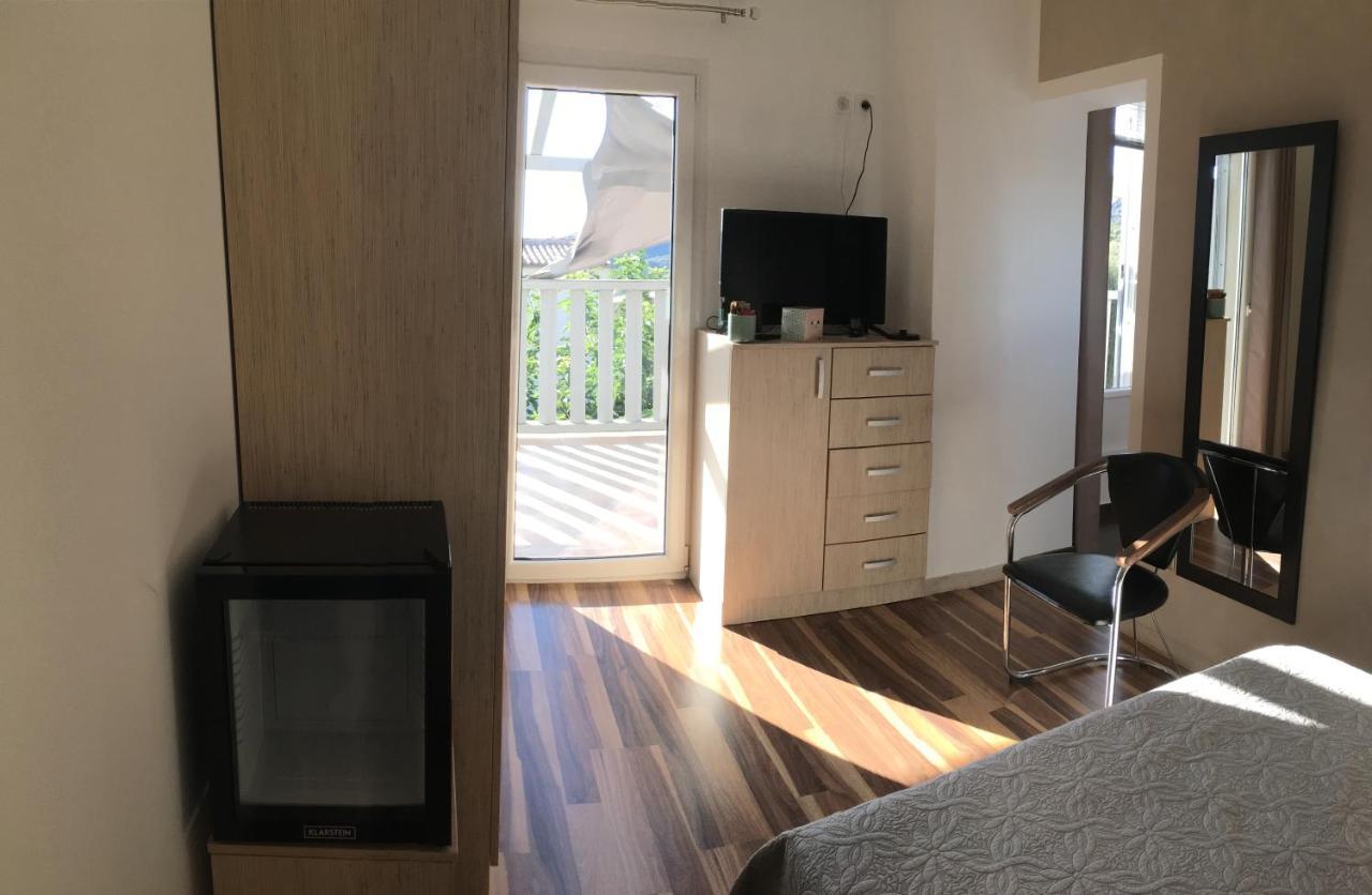 Casa Basgiu, Chambres Avec Balcon Et Table D'Hotes Zilia Екстер'єр фото
