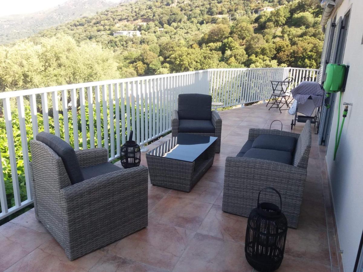 Casa Basgiu, Chambres Avec Balcon Et Table D'Hotes Zilia Екстер'єр фото
